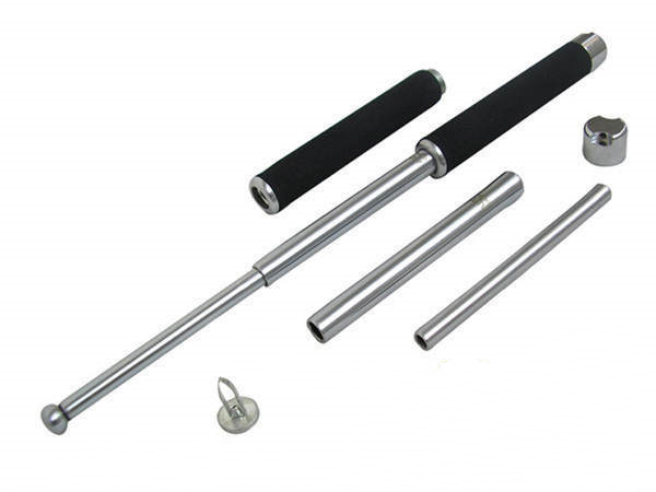 車上放甩棍會違法嗎 車內(nèi)放哪些防身產(chǎn)品比較好